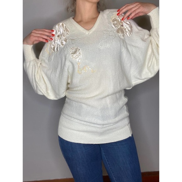 VINTAGE Cream Unique 80’s Sweater Small - Picture 7 of 8